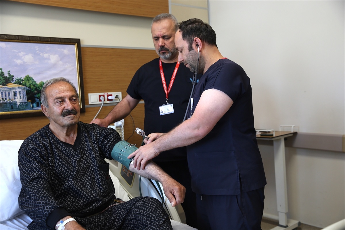 70 Yaşındaki Kadın Fıtık Ameliyatıyla Sağlığına Kavuştu