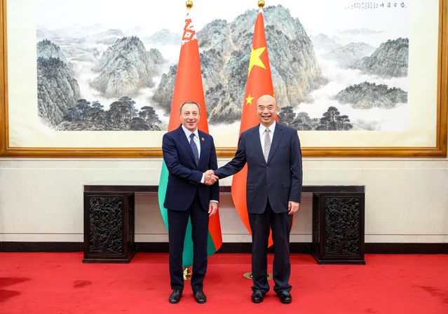 Çin ve Belarus İşbirliği İvme Kazanıyor