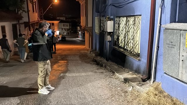 Eskişehir’de Kundaklama İddiası İle Yangın Çıktı