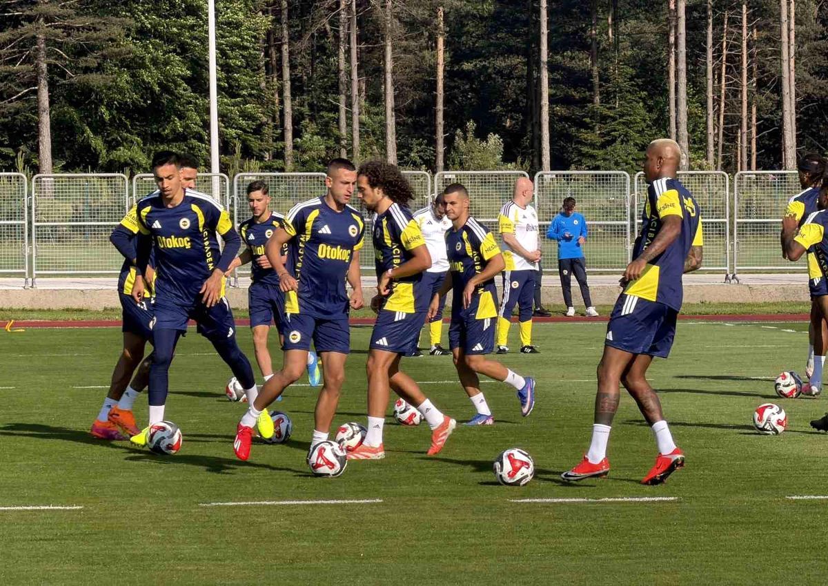 Fenerbahçe Avusturya Kampında Kadro Oluşturacak