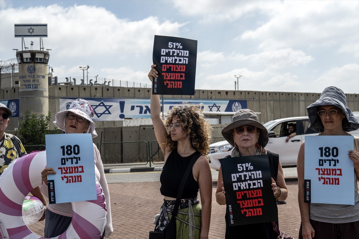 Filistinli Çocuklar İçin Sessiz Protesto