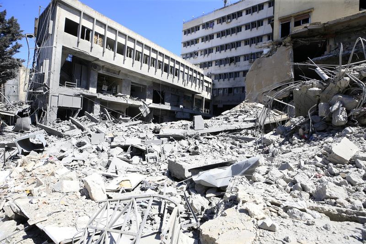 Lübnan\'da İsrail Saldırıları: 4,298 Ölü