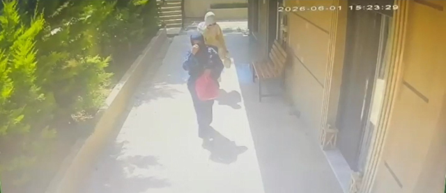 İstanbul'da güpegündüz ev soyan 3 kadın yakalandı; 238 suç kaydı çıktı