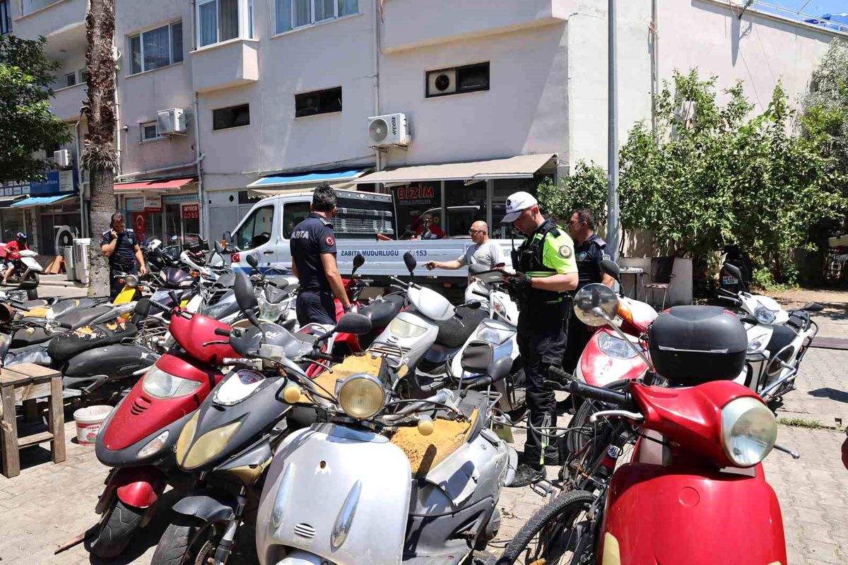 Marmaris\'te hurda temizliği başladı