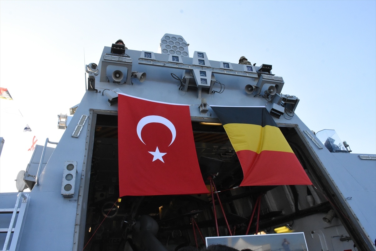 TCG Burgazada Belçika\'da Sergilendi