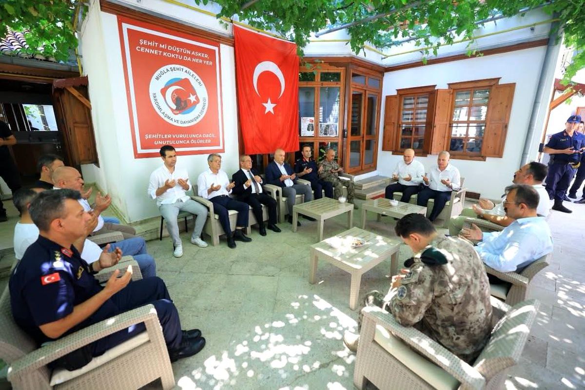 Muğla\'da Muharrem Ayında Şehit Aileleri ve Gazilere Aşure İkramı
