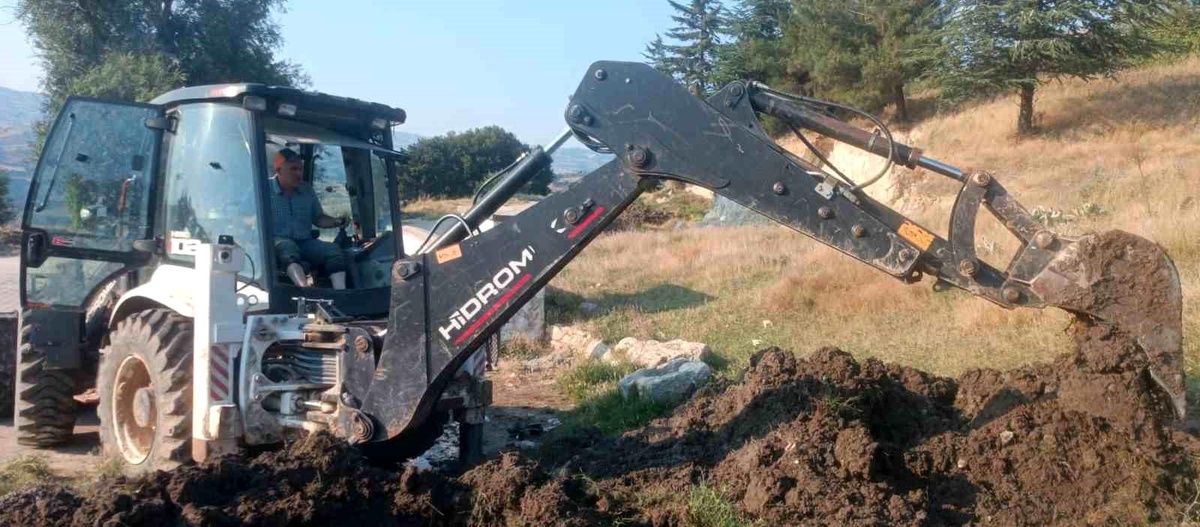 Kör Çeşme Yeniden Akmaya Başladı