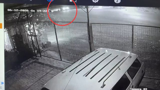 Elektrikli Bisiklet ile Otomobil Çarpıştı