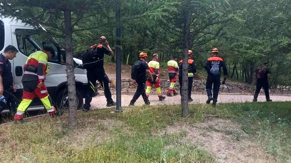 Seydişehir\'de Kayıp Kadın İçin Arama Başladı