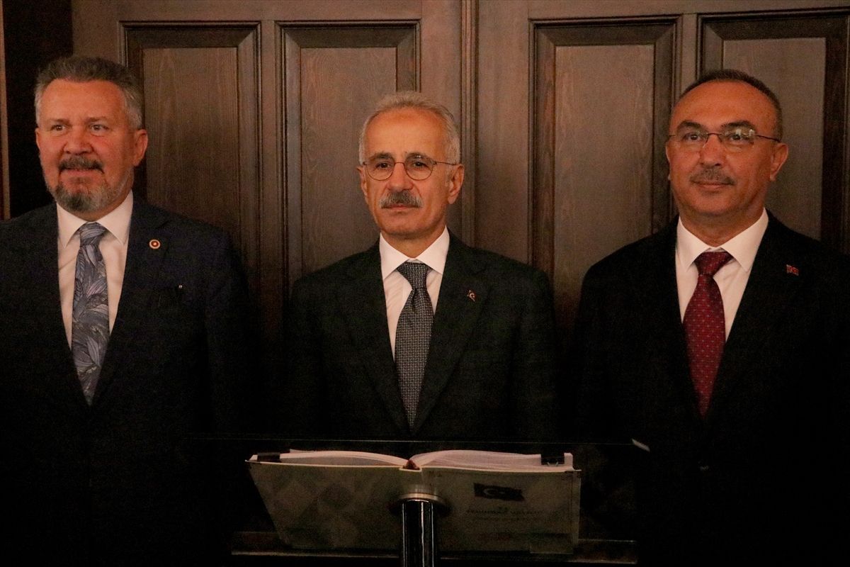 Bakan Uraloğlu Tekirdağ\'da Ziyaretlerde Bulundu