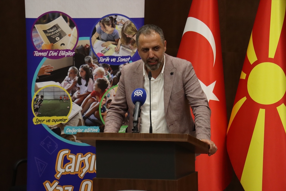 Üsküp\'te Yaz Okulu Sertifika Töreni