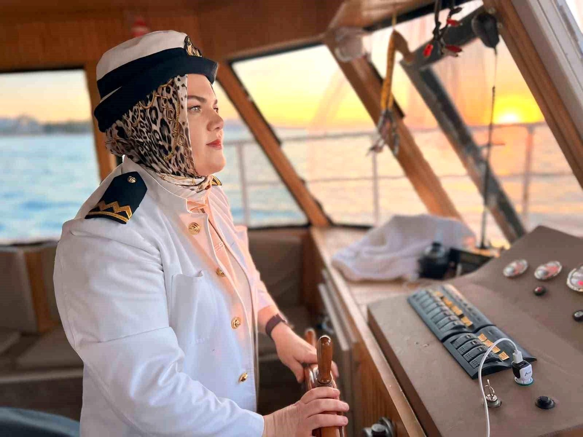 Van Gölü\'nün İlk Kadın Kaptanı