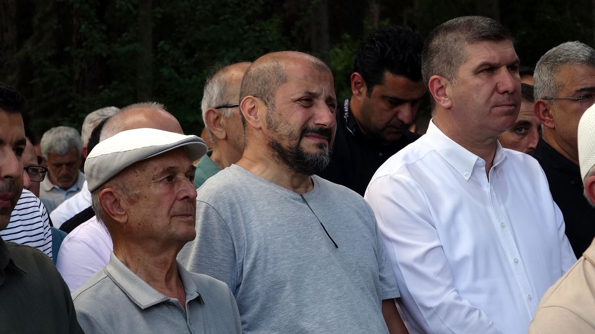 Ela Kocaçöğür Gözyaşlarıyla Toprağa Verildi