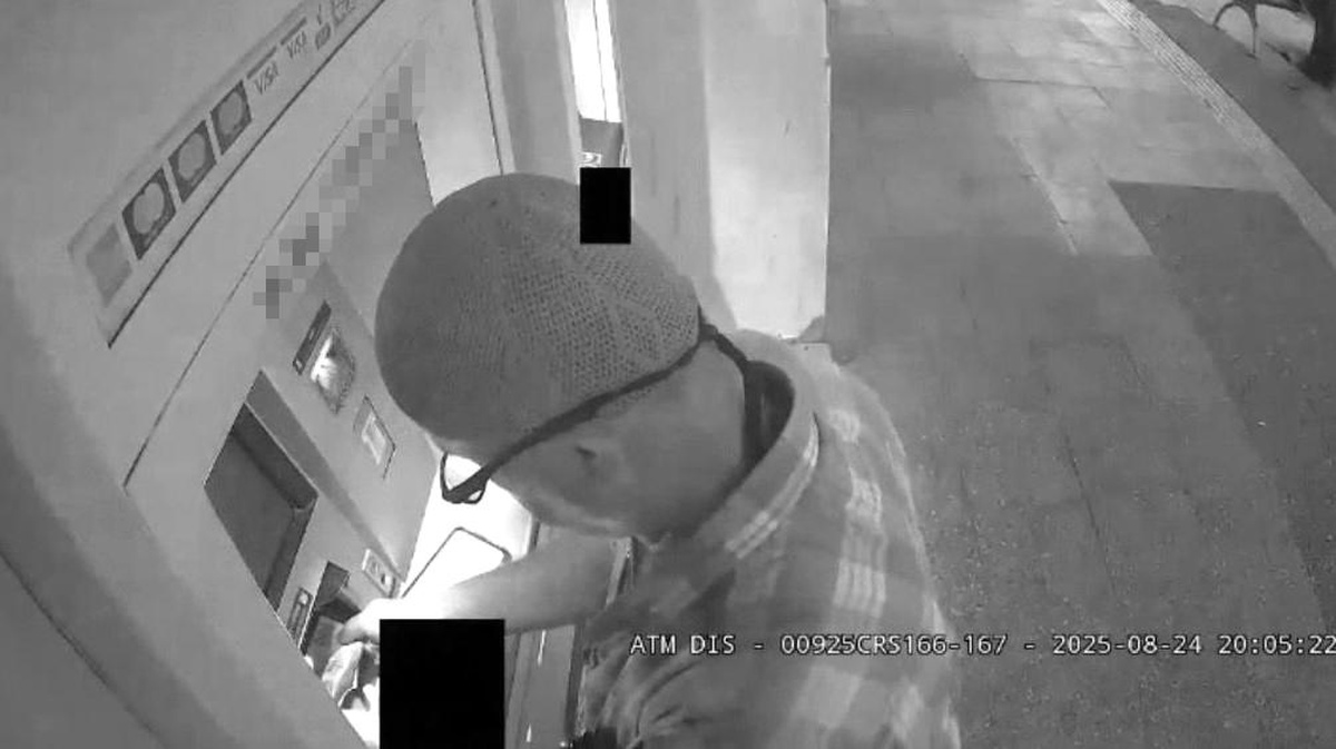 İzmir ATM Olayı: Yatırılan Para Çalındı