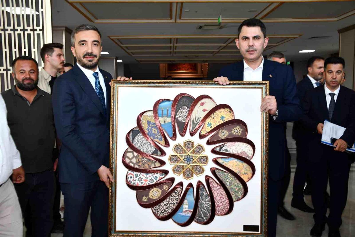 Bakan Kurum\'dan Müteahhitlere Ödeme Müjdesi