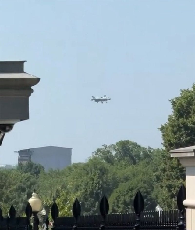 Beyaz Saray çevresinde gizemli anlar! F-35 havada bekledi