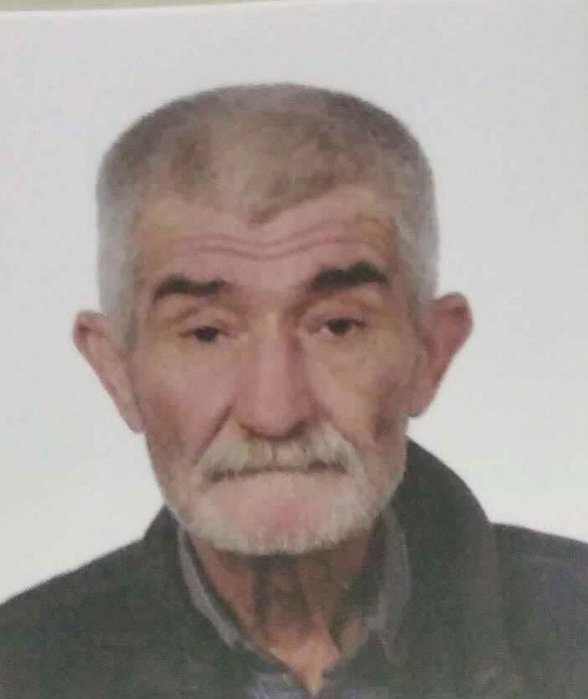 Çatıda Düşen Emekli Tesisatçı Hayatını Kaybetti