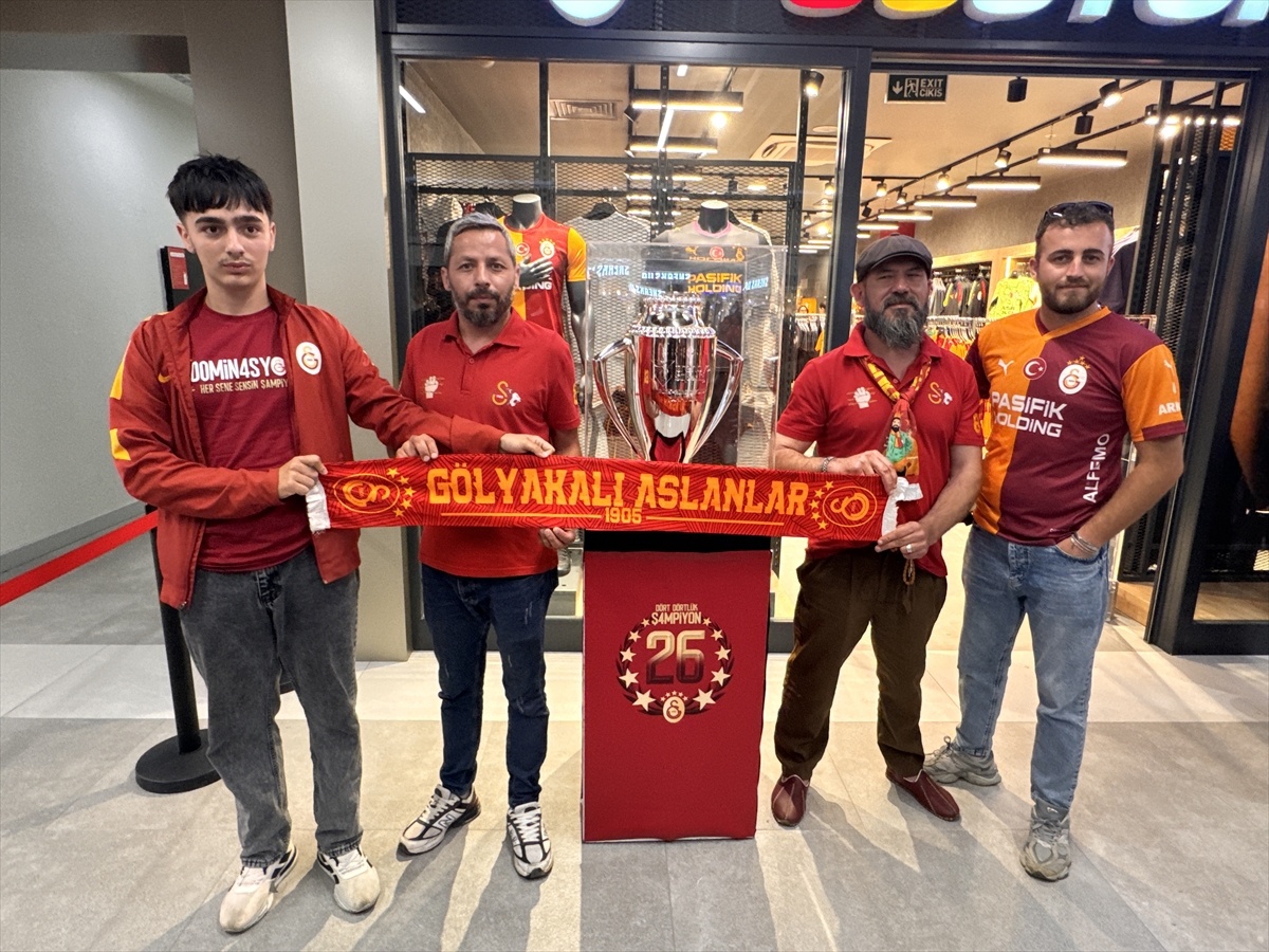 Galatasaray Kupası Düzce\'de Sergilendi