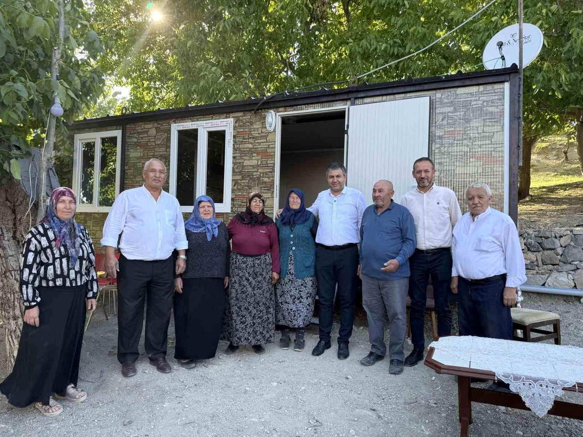 Gediz Belediyesi mağdur vatandaşların yanında