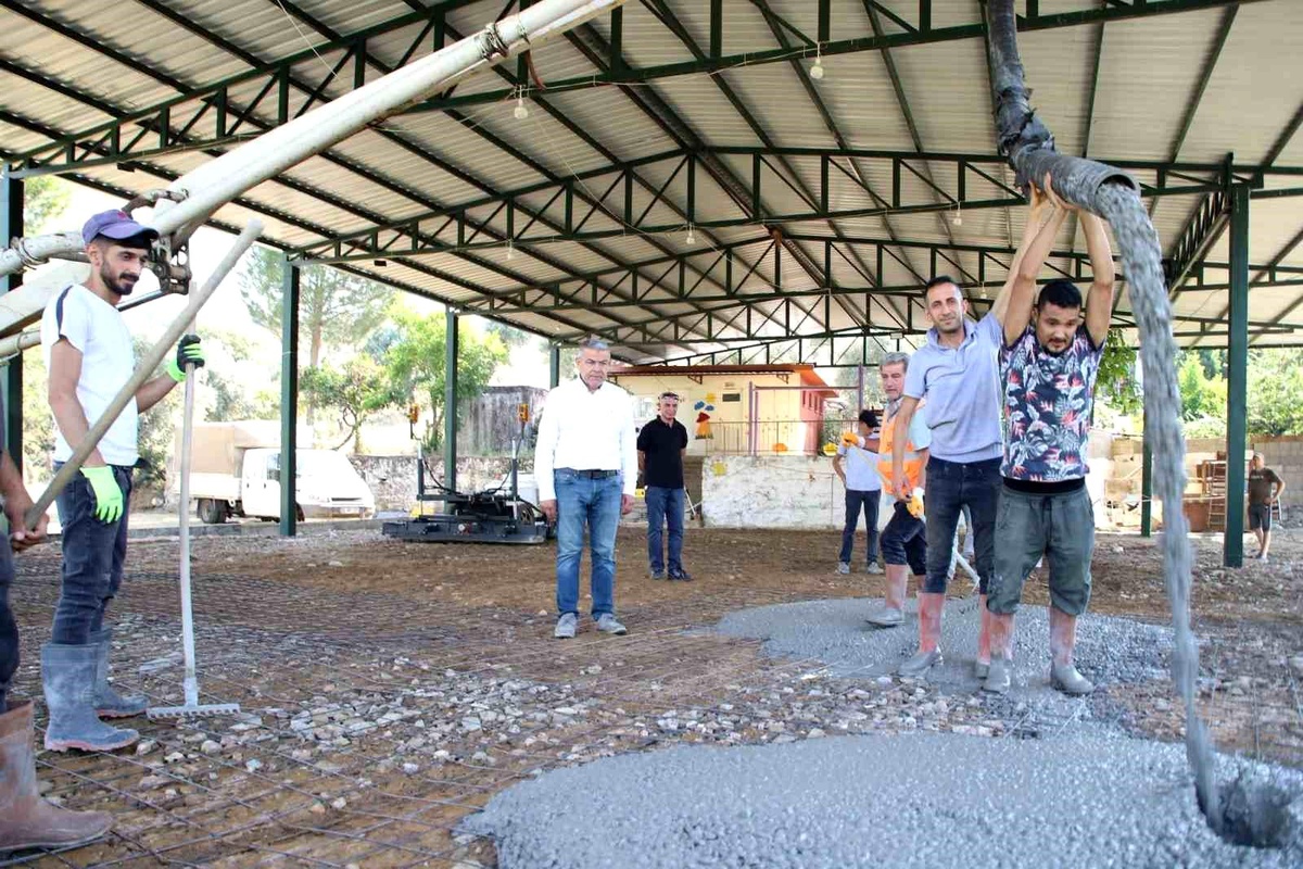 Güzelköy Mahallesi modern sosyal alana kavuşuyor