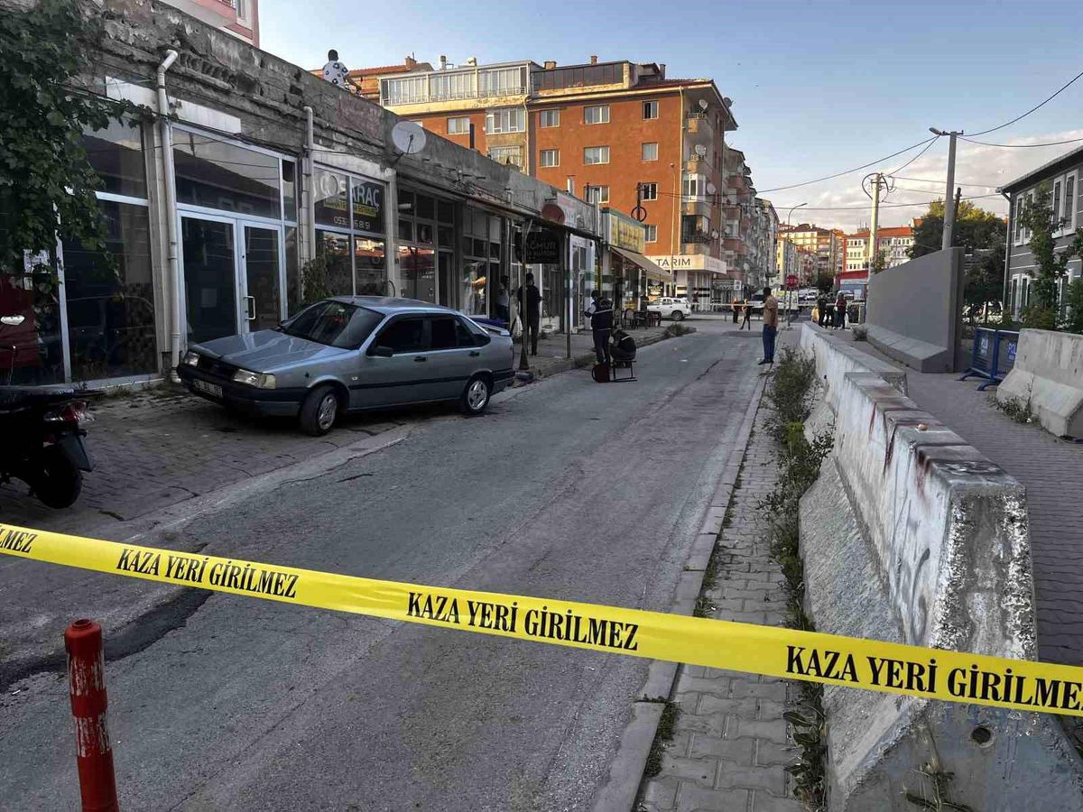 Niğde\'de Kıraathanede Silahlı Kavga