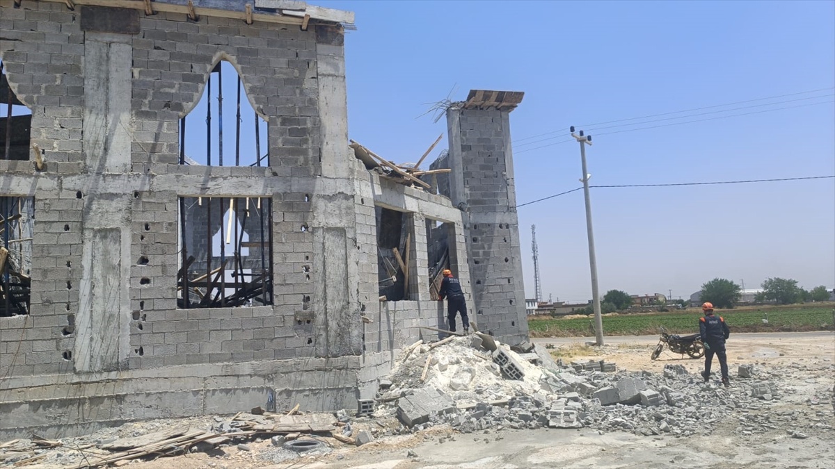 Cami İnşaatında Çökme: 3 İşçi Yaralandı