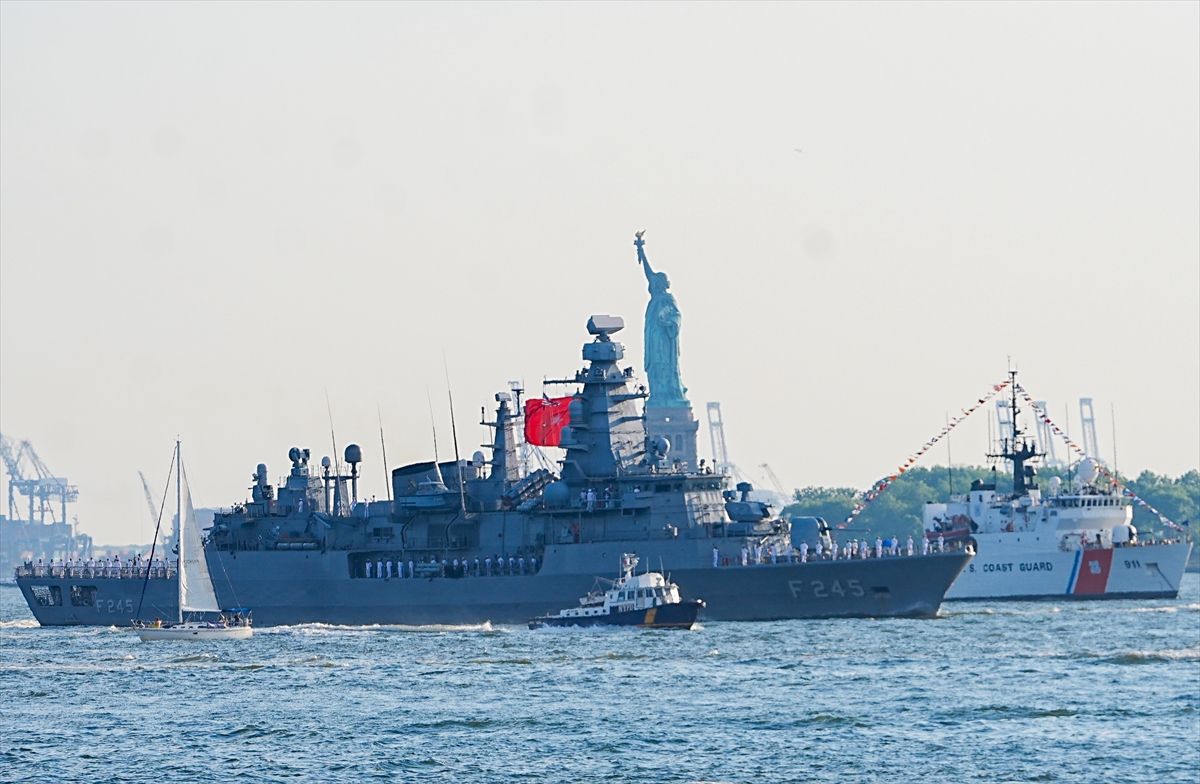 TCG Oruçreis New York\'ta