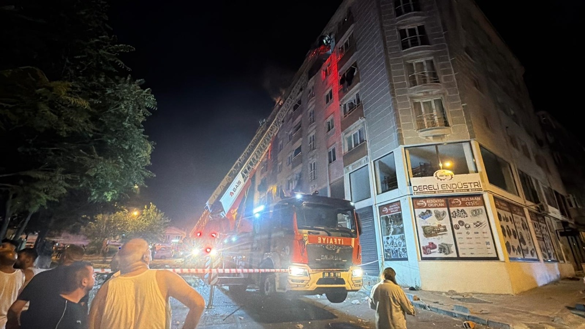 Çorlu\'da Doğal Gaz Patlaması: 2 Ölü