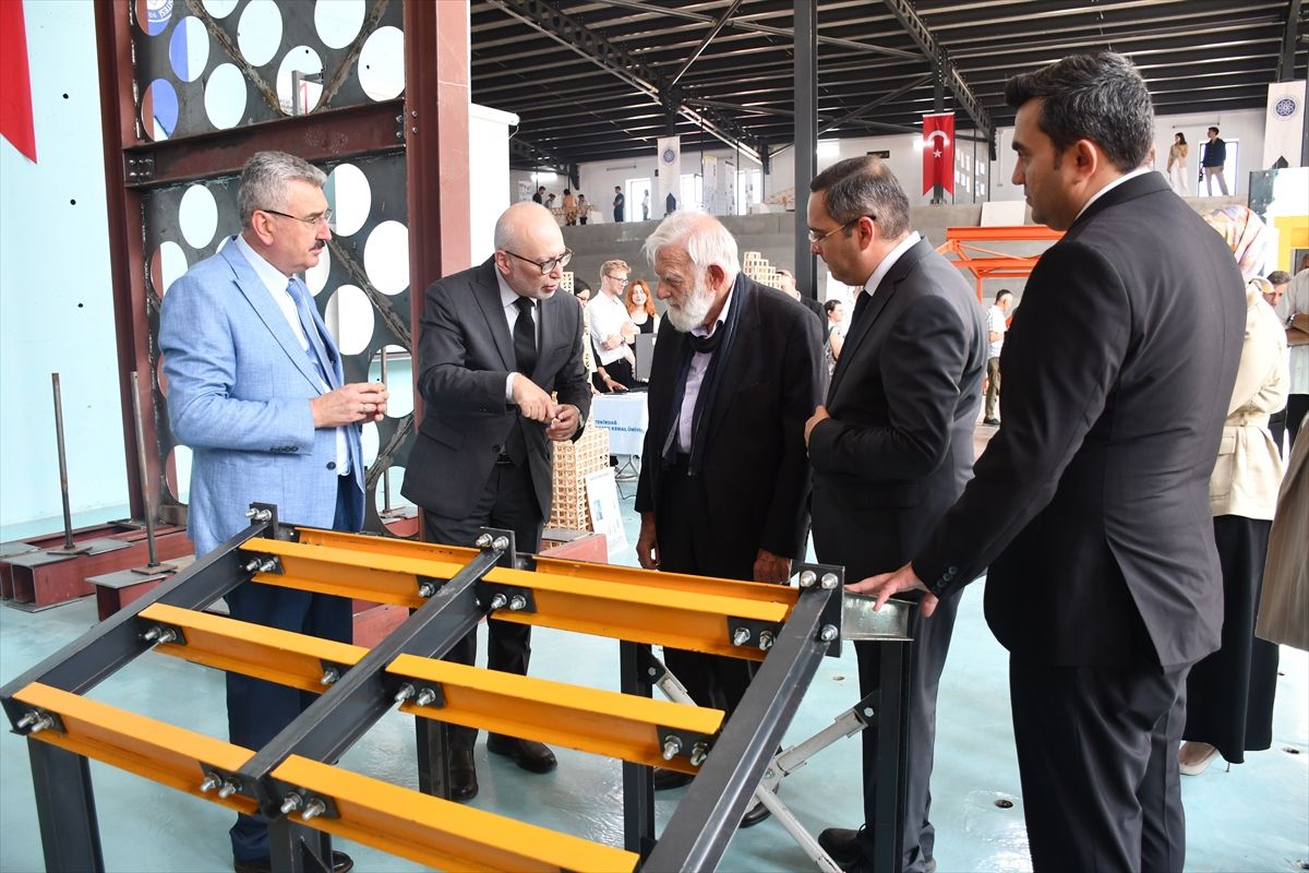 Tekirdağ\'da Deprem Mühendisliği Laboratuvarı Açıldı