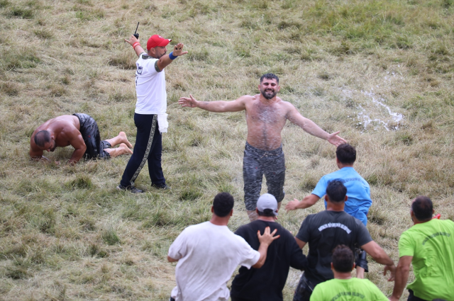 665. Tarihi Kırkpınar Yağlı Güreşleri'nde altın kemerin sahibi Erkan Taş oldu