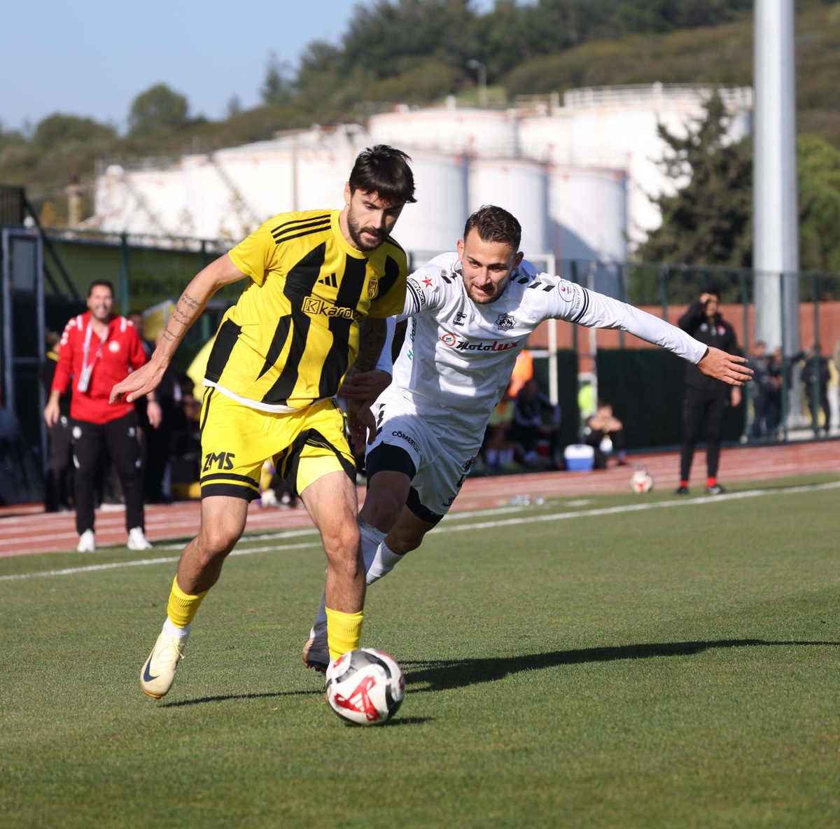 Veli Çetin Elazığspor\'a, Mert Çapar 24Erzincanspor\'a