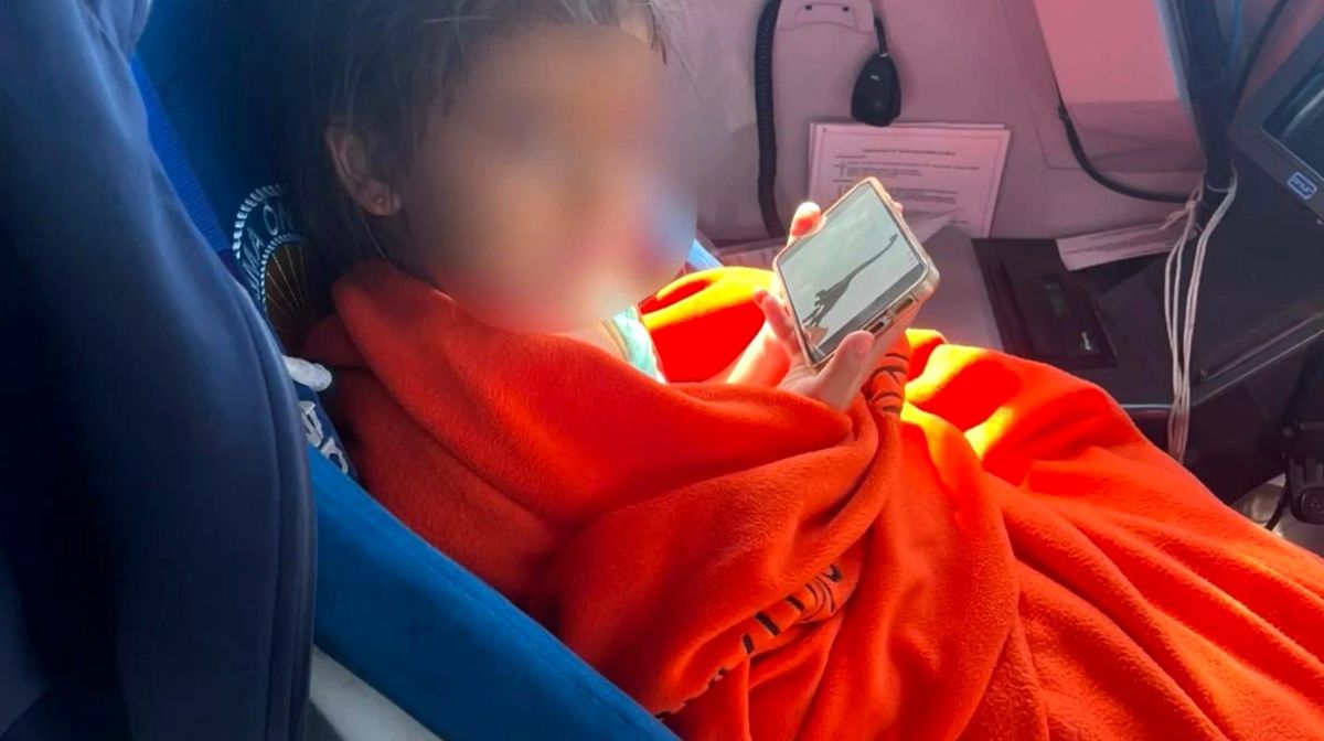 Denizde Sürüklenen Çocuk Kurtarıldı