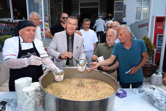 Bafra’da Aşure İkramı