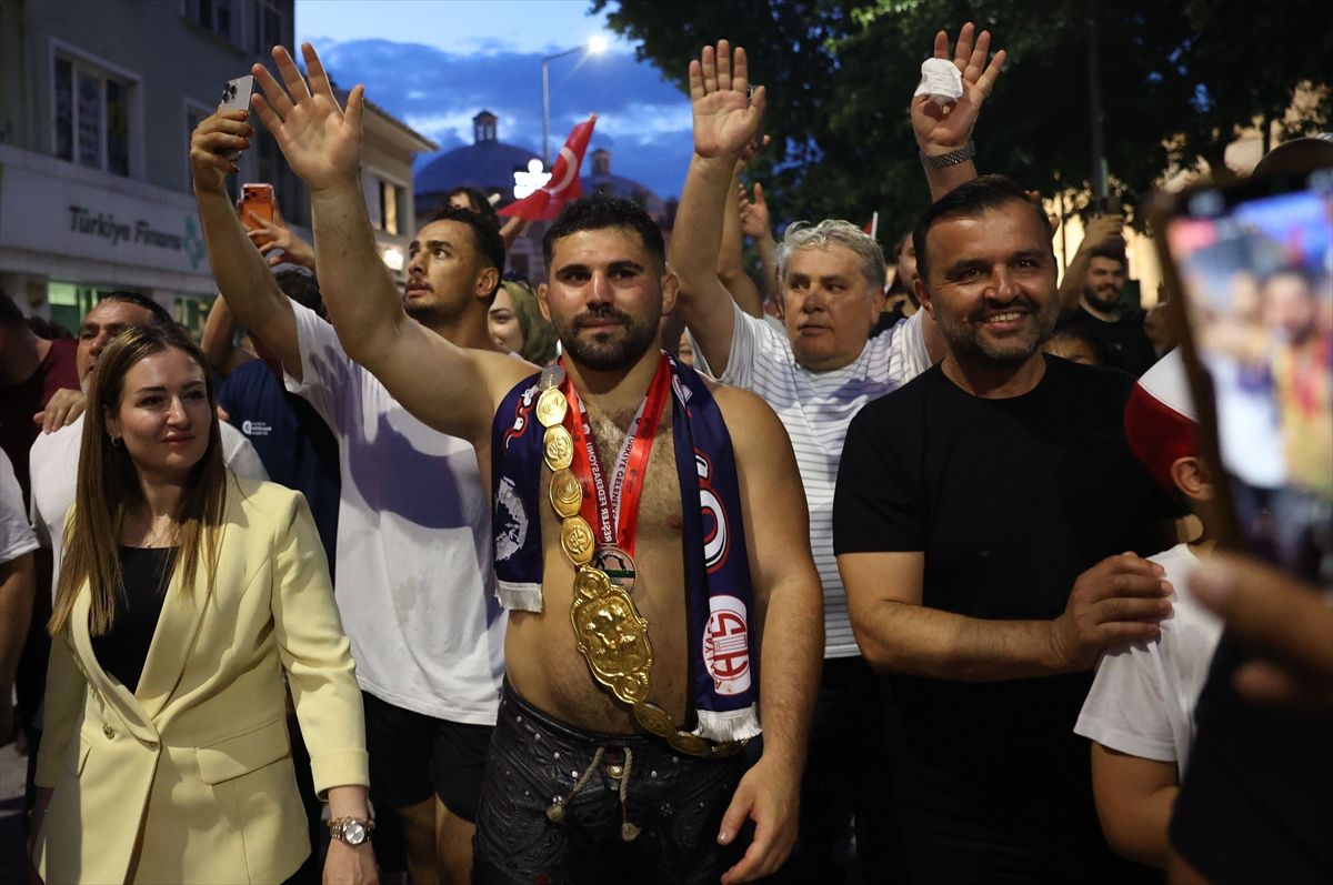 Erkan Taş, Kırkpınar\'da Şampiyon Oldu
