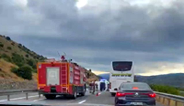 Erzincan’da Minibüs Devrildi, 16 Yaralı