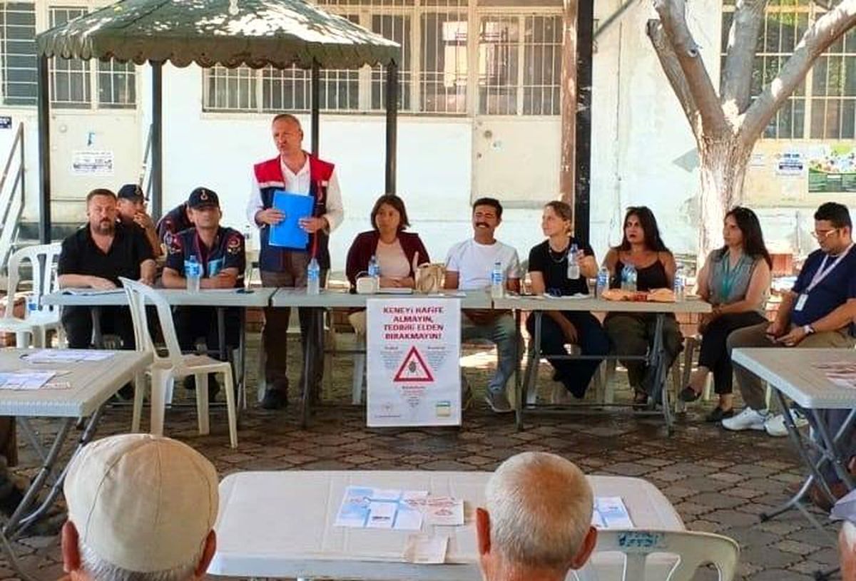 Didim\'de üreticilere kapsamlı tarım ve hayvancılık bilgilendirmesi