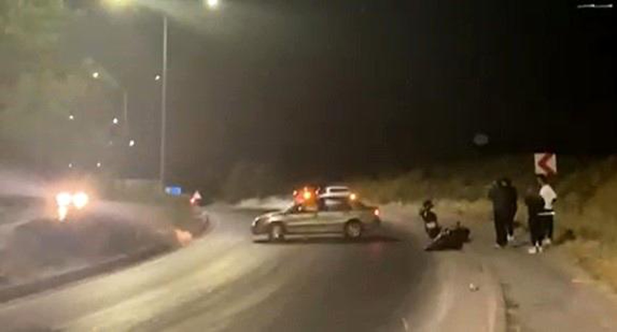 Eskişehir\'de Motosiklet Kazası ve Spin Atan Araç
