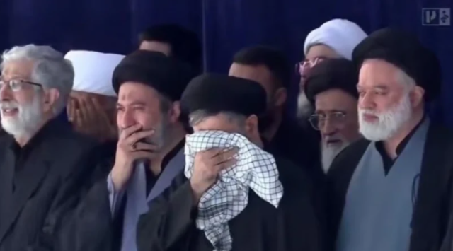 Hamaney'in cenazesinde dikkat çeken ayrıntı! Yeni lider yoktu
