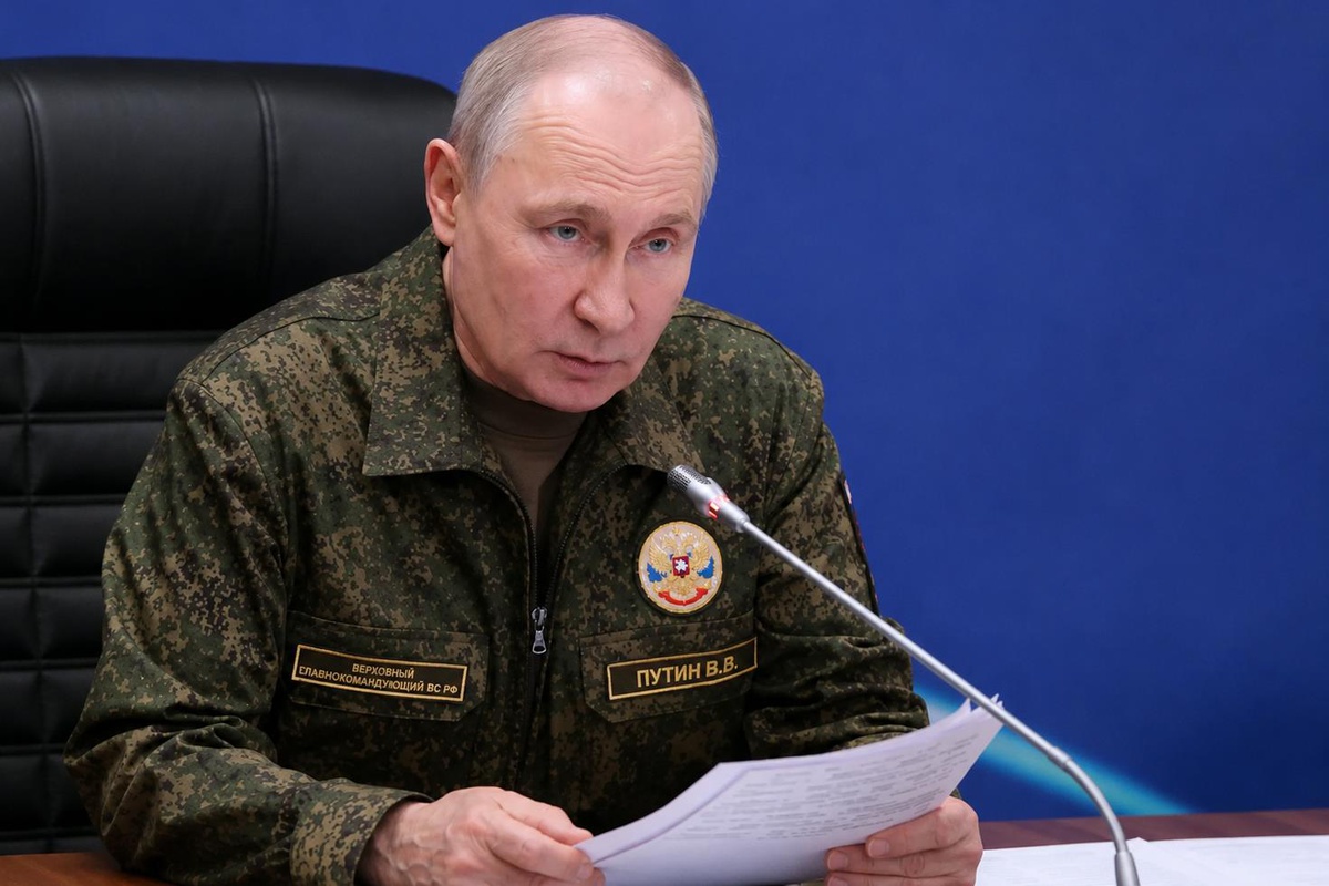 NATO Zirvesi öncesi Putin\'den üniformalı mesaj: Sonuna kadar gideceğiz