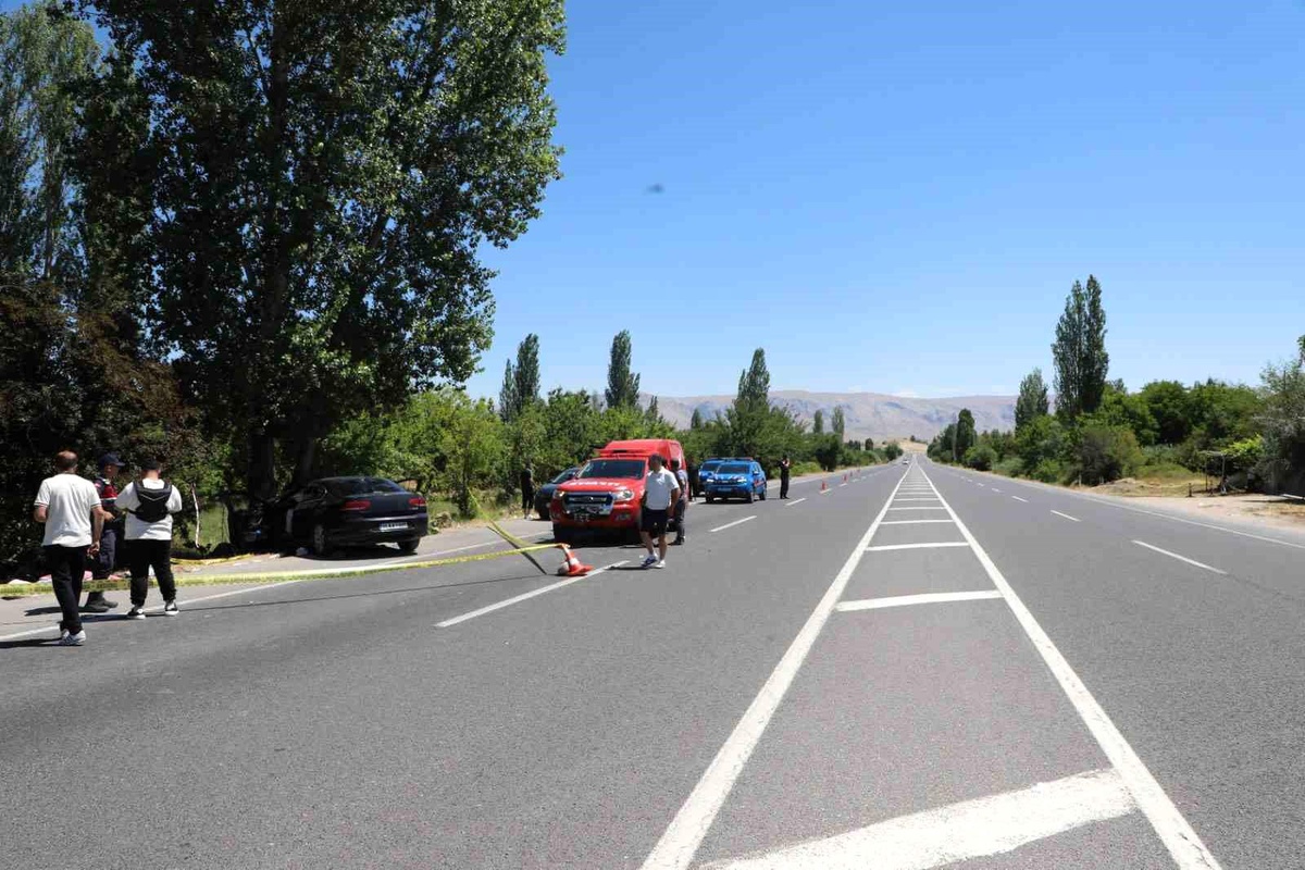 Darende\'de Kaza: 2 Ölü, 4 Yaralı