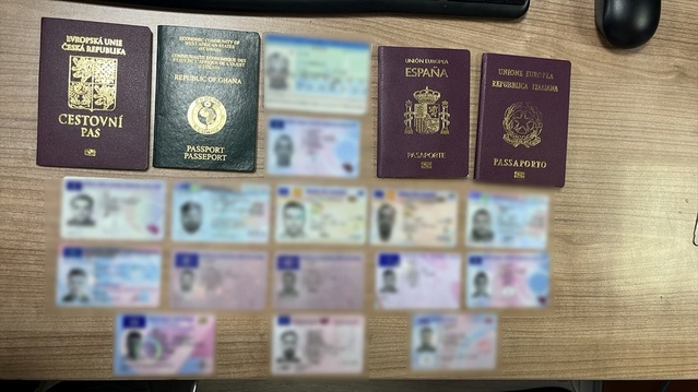 Sahte Belgelerle Göçmen Kaçakçılığına Tutuklama