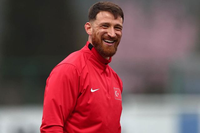 Salih Özcan Beşiktaş’a transfer oluyor! Alacağı maaş bile belli