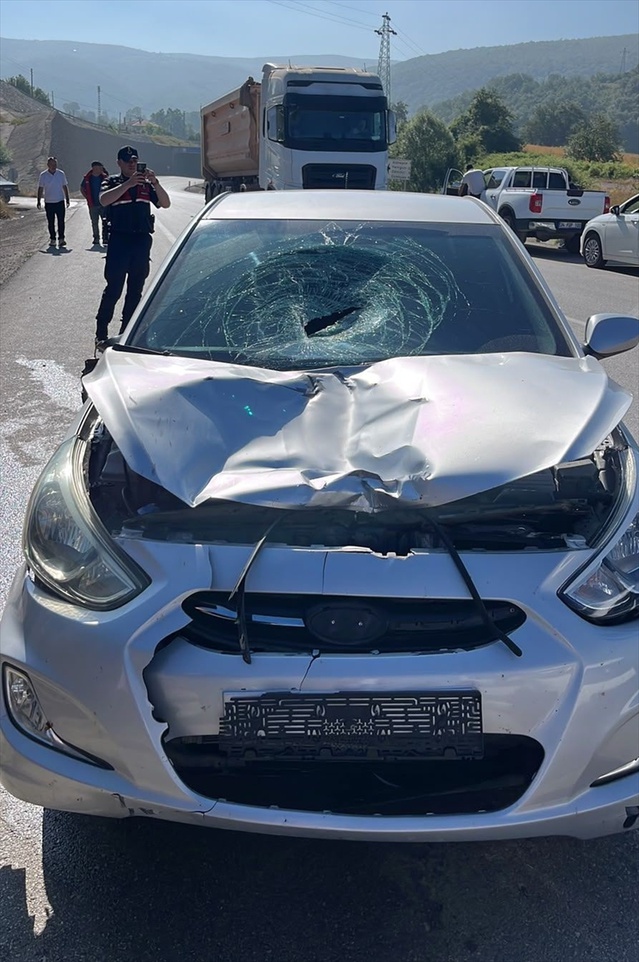 Kavak’ta kadına otomobil çarptı: Hayatını kaybetti