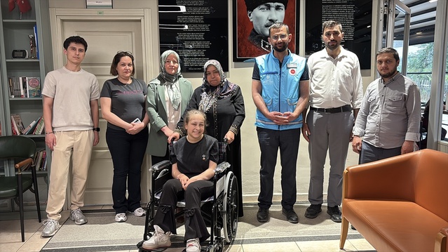 Öğrencilerden Özel Bireylere Destek