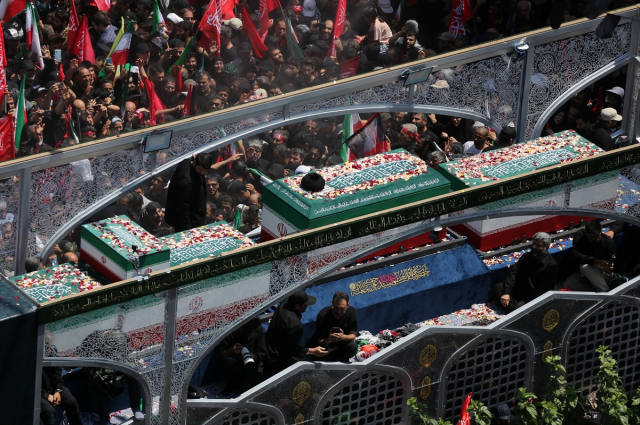 ABD saldırılarında öldüğü iddia edilen Ahmedinejad aylar sonra görüntülendi