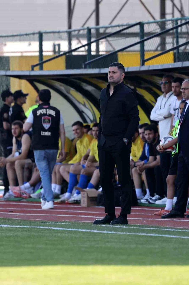 Aliağa FK’da Teknik Direktör Çavuş ile yollar ayrıldı