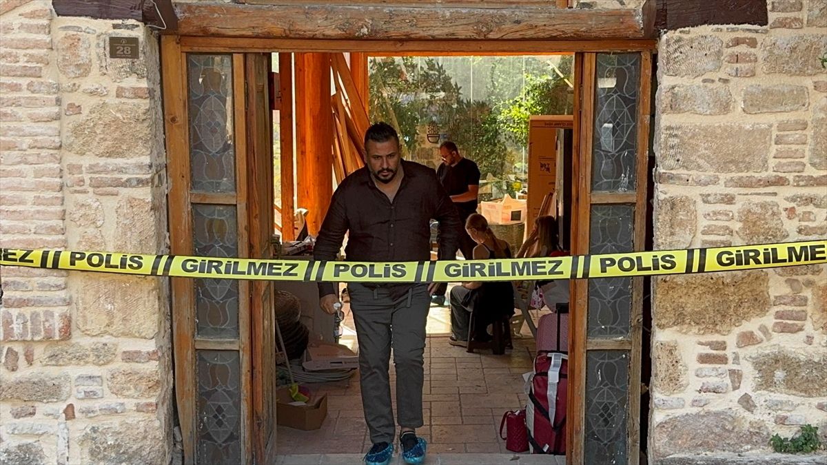 Antalya\'da Yabancı Uyruklu Kişi Ölü Bulundu