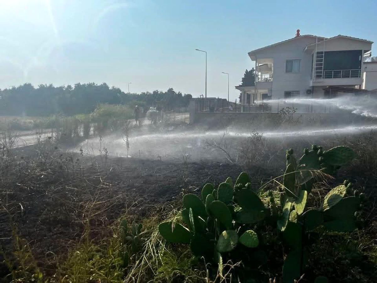 Arsuz\'da Yangın Kontrol Altına Alındı