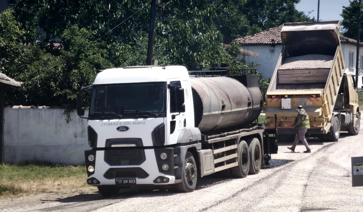 Geyikkırı Köyü Yolu Yenilendi