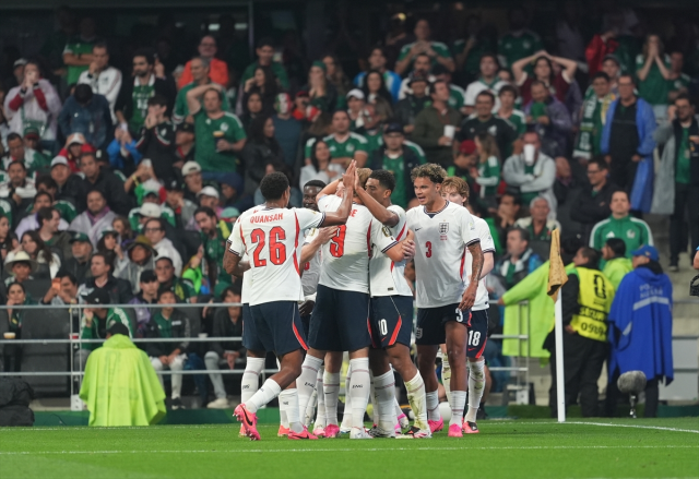 Bu maça yürek dayanmaz! 5 gol, 1 kırmızı kart ve kazanan İngiltere